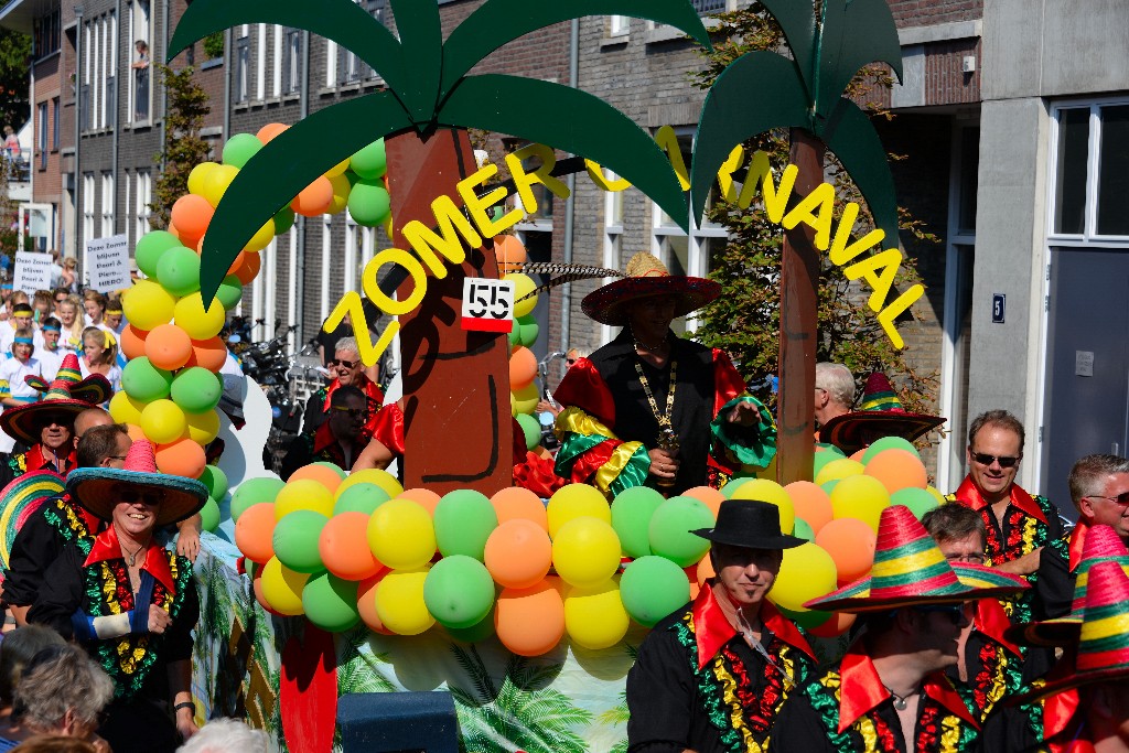 ../Images/Zomercarnaval Noordwijkerhout 028.jpg